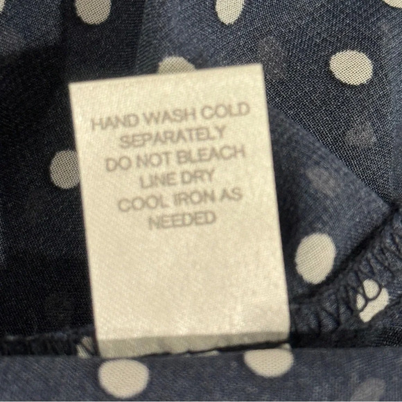NWOT CHARMING CHARLIE Polka dot dressy blouse - Picture 10 of 11
